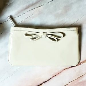 Kate Spade Wallet in Ivory GUC